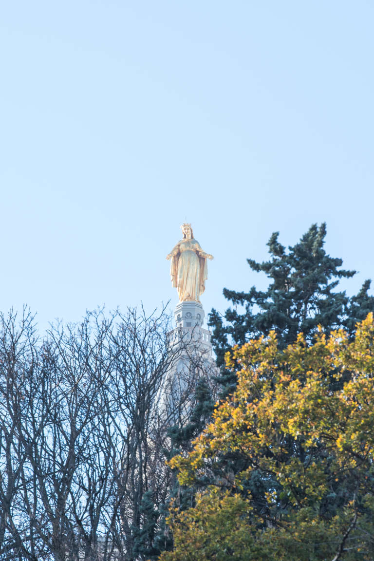 Lire la suite à propos de l’article Balade à la recherche des madones de Fourvière à la Saône, mercredi 21 juin à 18h30