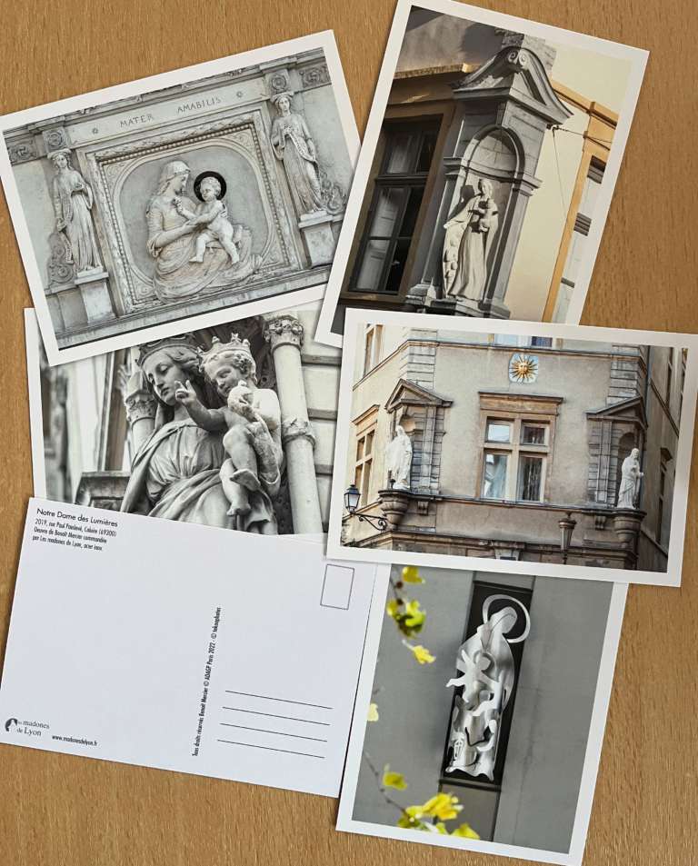 Lire la suite à propos de l’article Les cartes postales des madones de Lyon